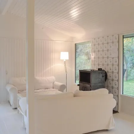 Dom wakacyjny Four-bedroom In Hornbak