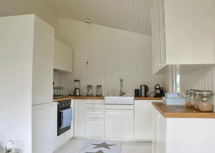 Сasa de vacaciones Four-bedroom In Hornbak Hornbæk